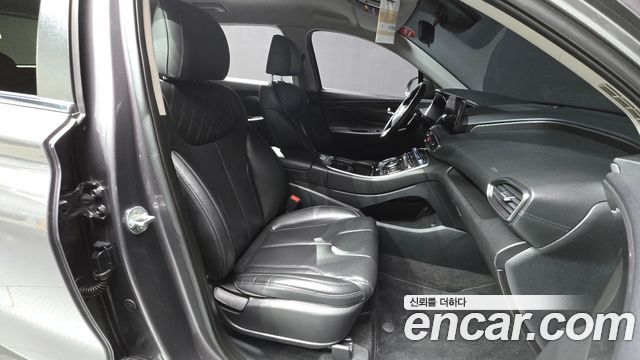 Hyundai Santafe 2021 — photo 16