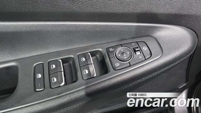 Hyundai Santafe 2021 — photo 28