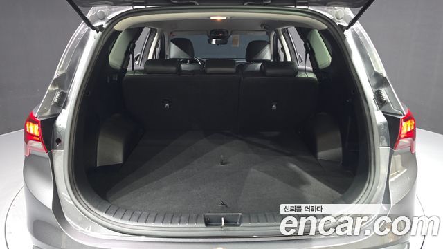 Hyundai Santafe 2021 — photo 29