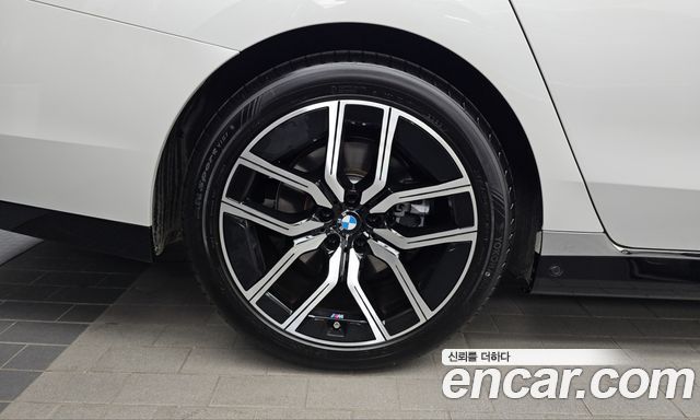 BMW 7-Series 2026 — photo 5