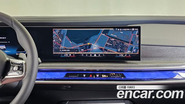 BMW 7-Series 2026 — photo 25