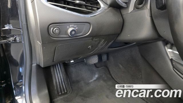 Chevrolet Korea Malibu 2018 — photo 18