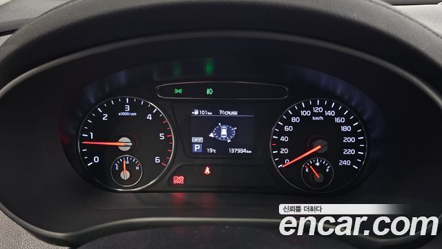 Kia Sorento 2019 — photo 8