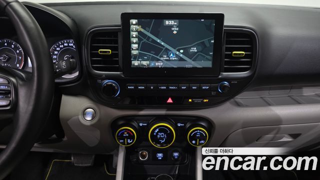 Hyundai Venue 2020 — photo 20