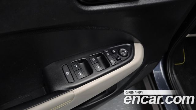Hyundai Venue 2020 — photo 23