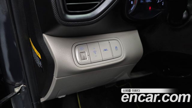 Hyundai Venue 2020 — photo 24