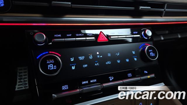Hyundai Santafe 2026 — photo 25