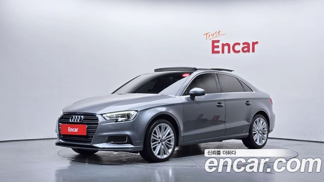 Audi A3 2018 — photo 1