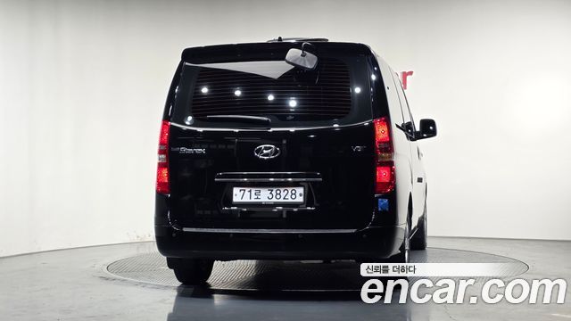 Hyundai Starex 2019 — photo 4