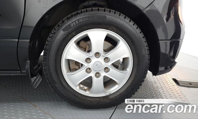 Hyundai Starex 2019 — photo 7