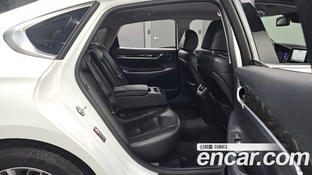 Hyundai Grandeur 2019 — photo 17