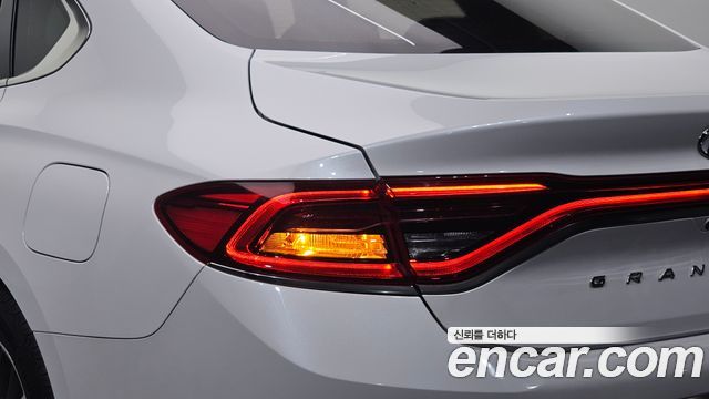 Hyundai Grandeur 2019 — photo 9