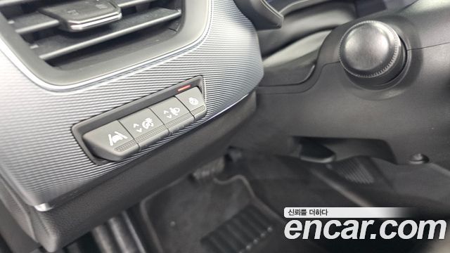 Renault Korea XM3 2022 — photo 17