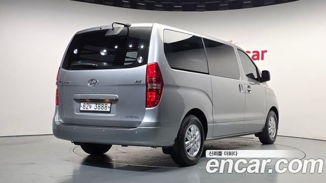 Hyundai Starex 2020 — photo 2