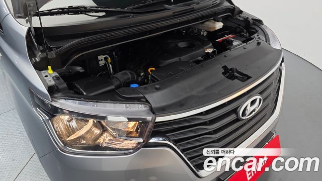 Hyundai Starex 2020 — photo 6