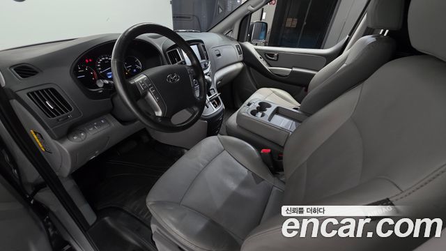 Hyundai Starex 2020 — photo 7