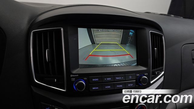 Hyundai Starex 2020 — photo 16