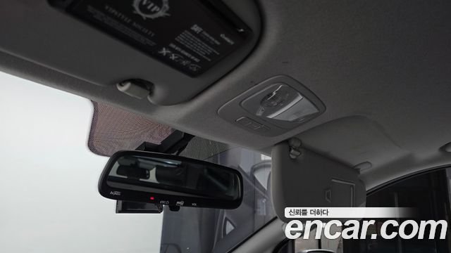 Hyundai Starex 2020 — photo 18