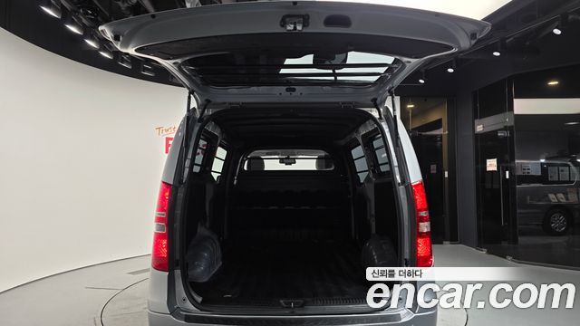 Hyundai Starex 2020 — photo 20