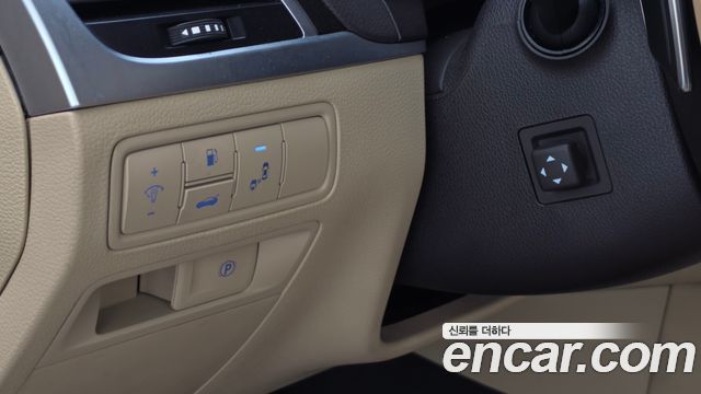 Genesis G80 2018 — photo 15
