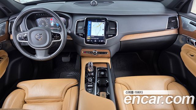 Volvo XC90 2019 — photo 7