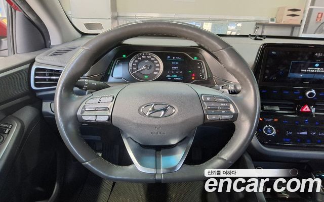 Hyundai Ioniq 2020 — photo 6