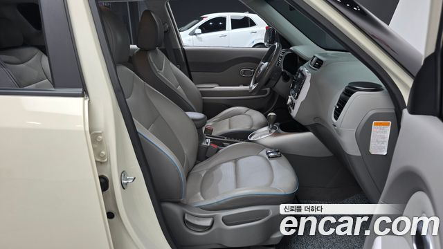 Kia Soul 2017 — photo 16