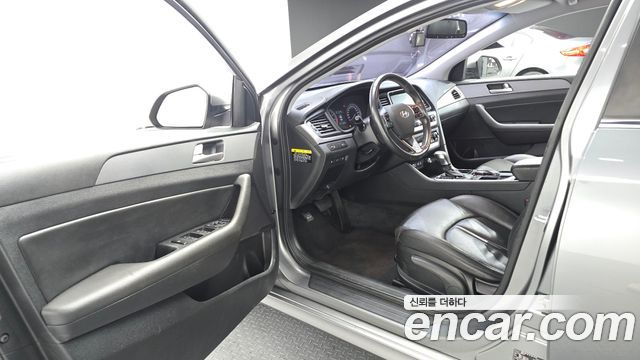Hyundai Sonata 2018 — photo 10