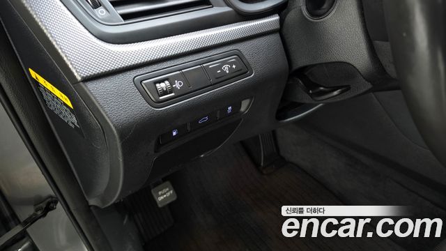 Hyundai Sonata 2018 — photo 17