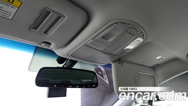 Hyundai Sonata 2018 — photo 19