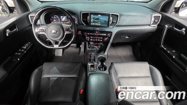 Kia Sportage 2018 — photo 10