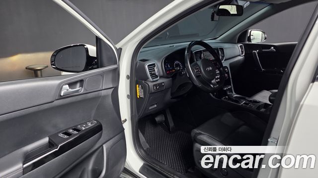Kia Sportage 2018 — photo 13