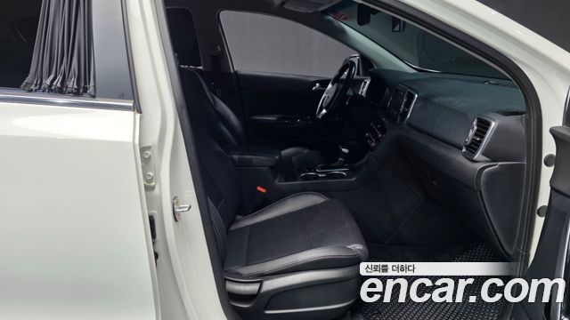 Kia Sportage 2018 — photo 17