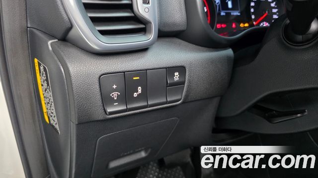Kia Sportage 2018 — photo 23