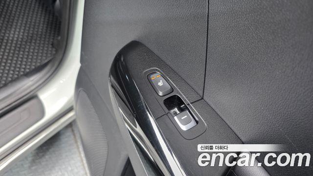 Kia Sportage 2018 — photo 25