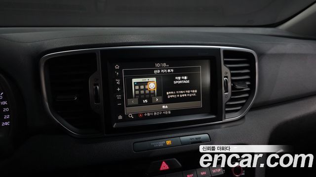 Kia Sportage 2018 — photo 32