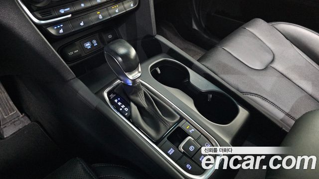 Hyundai Santafe 2020 — photo 9