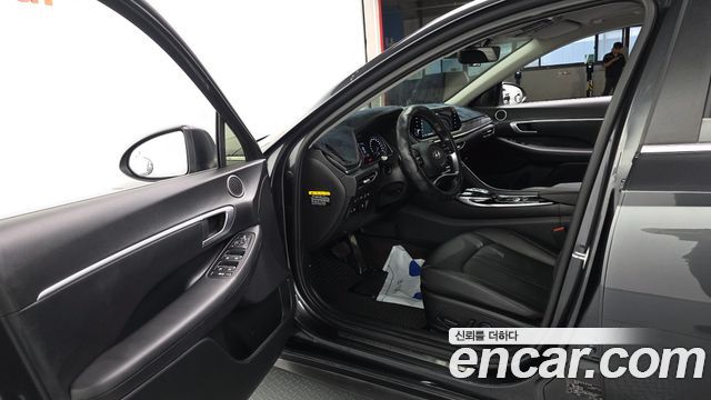 Hyundai Sonata 2020 — photo 13