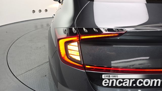 Hyundai Sonata 2020 — photo 9