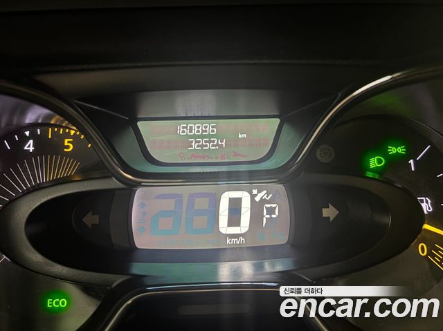 Renault Korea QM3 2015 — photo 6