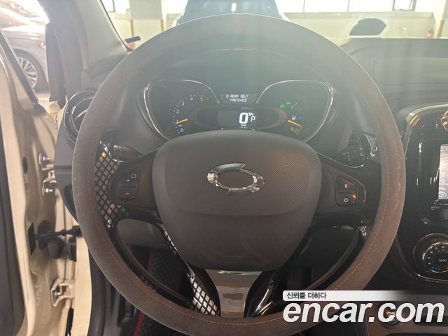 Renault Korea QM3 2015 — photo 11