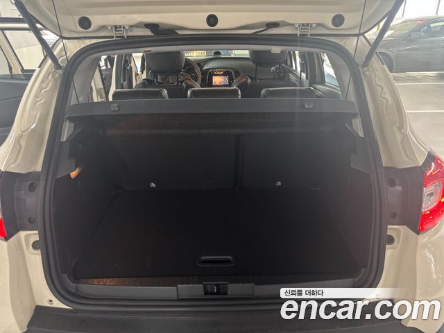 Renault Korea QM3 2015 — photo 16