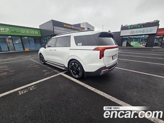 Kia Canival 2024 — photo 5