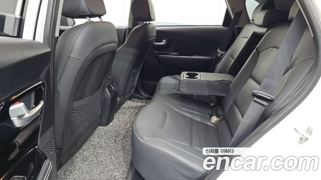 Kia Niro 2022 — photo 11