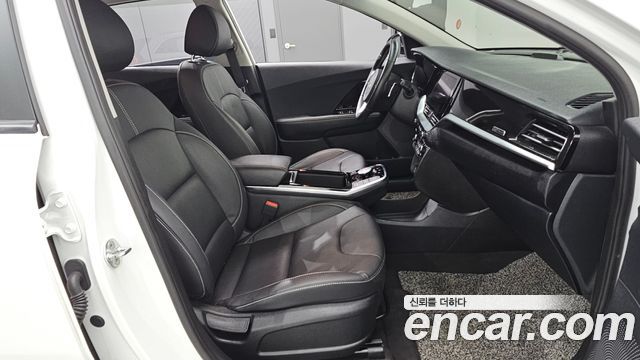 Kia Niro 2022 — photo 12