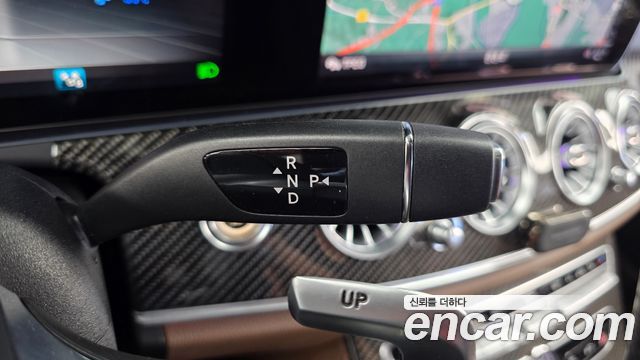 Mercedes-Benz E-Class 2018 — photo 12