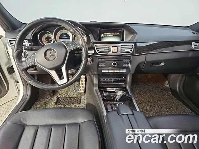 Mercedes-Benz E-Class 2016 — photo 5