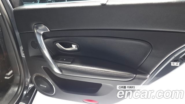 Renault Korea SM5  2012 — photo 15