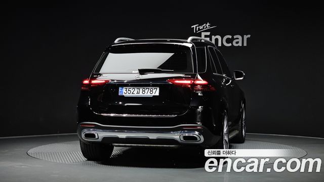 Mercedes-Benz GLE-Class 2023 — photo 4