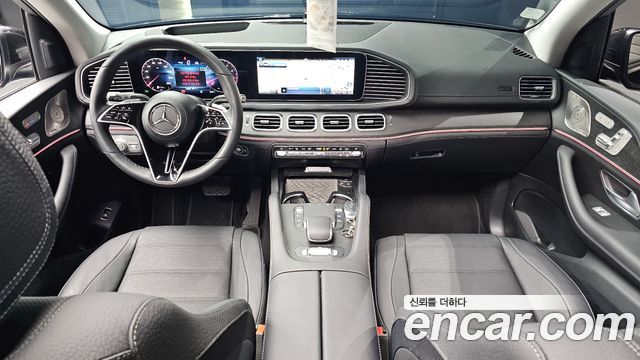 Mercedes-Benz GLE-Class 2023 — photo 10